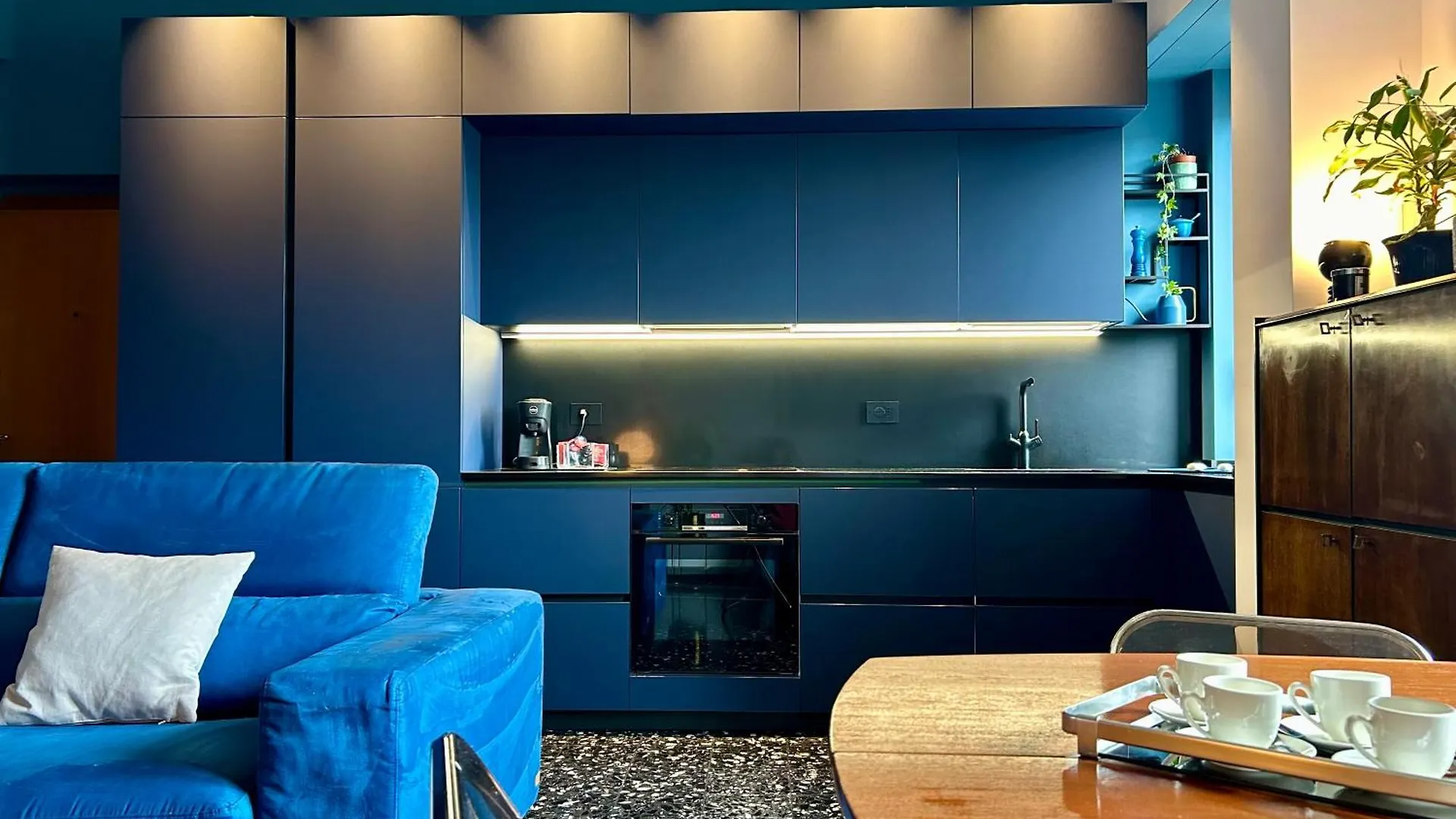Elegant Blue Apartment Portello - Near Mico And Fiera Milano 0*,  Italia