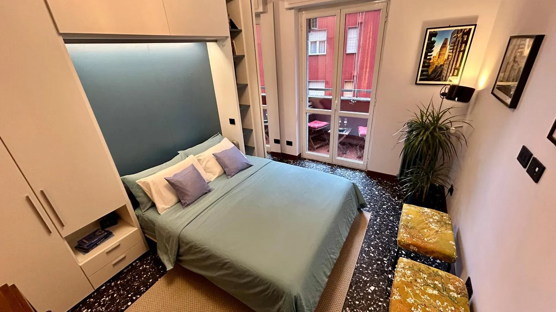 Elegant Blue Apartment Portello - Near Mico And Fiera Milano