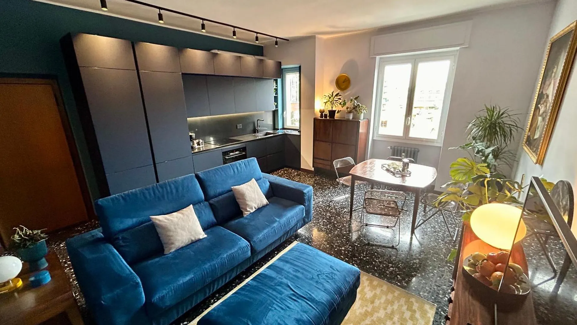 Elegant Blue Apartment Portello - Near Mico And Fiera Milano Italië